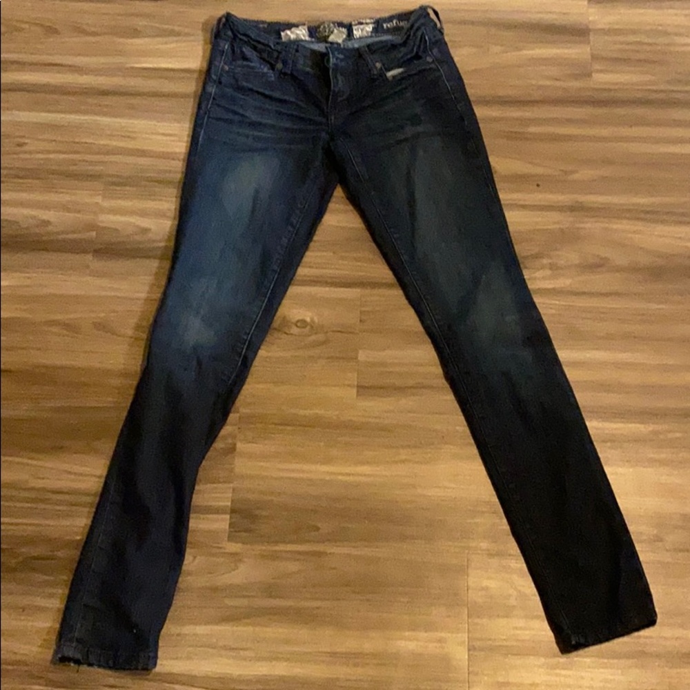 Dark was skinny jeans